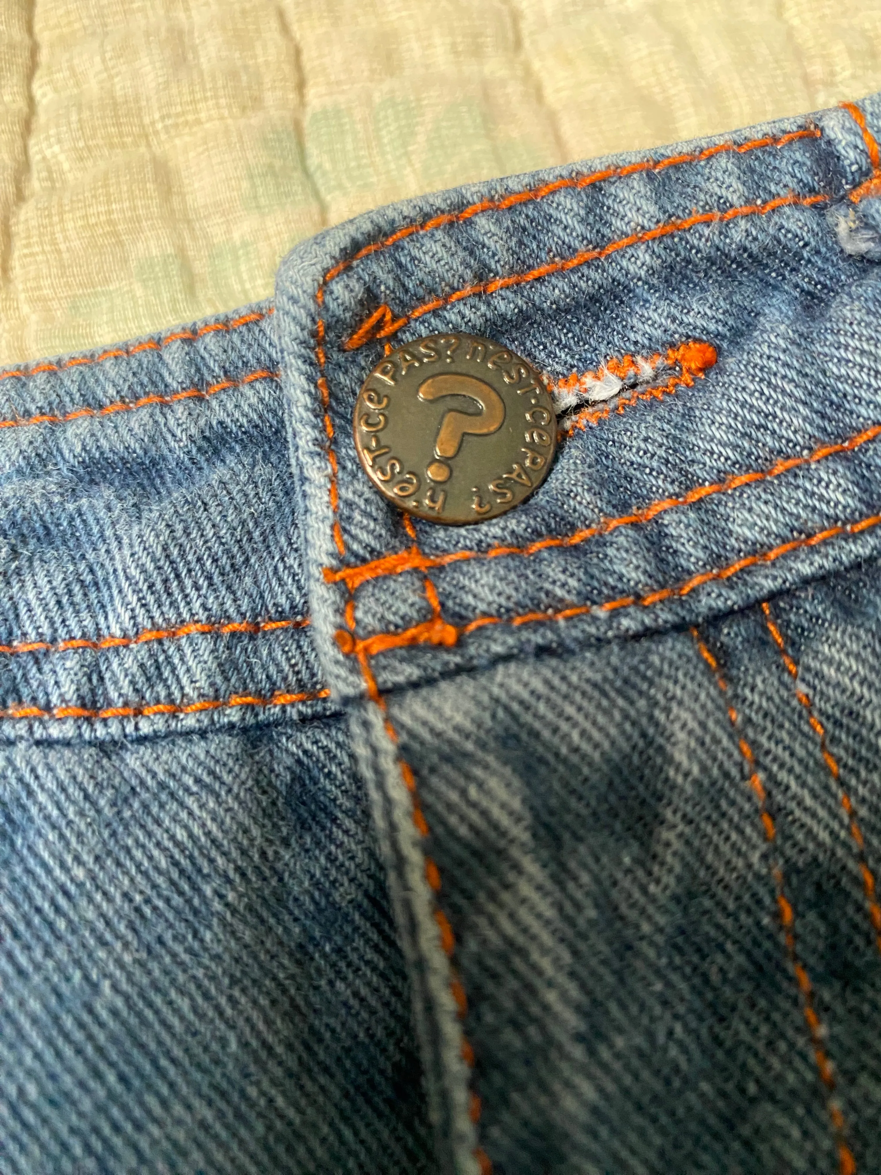 1980s N’est-Ce Pas? Straight leg denim 25 x 36