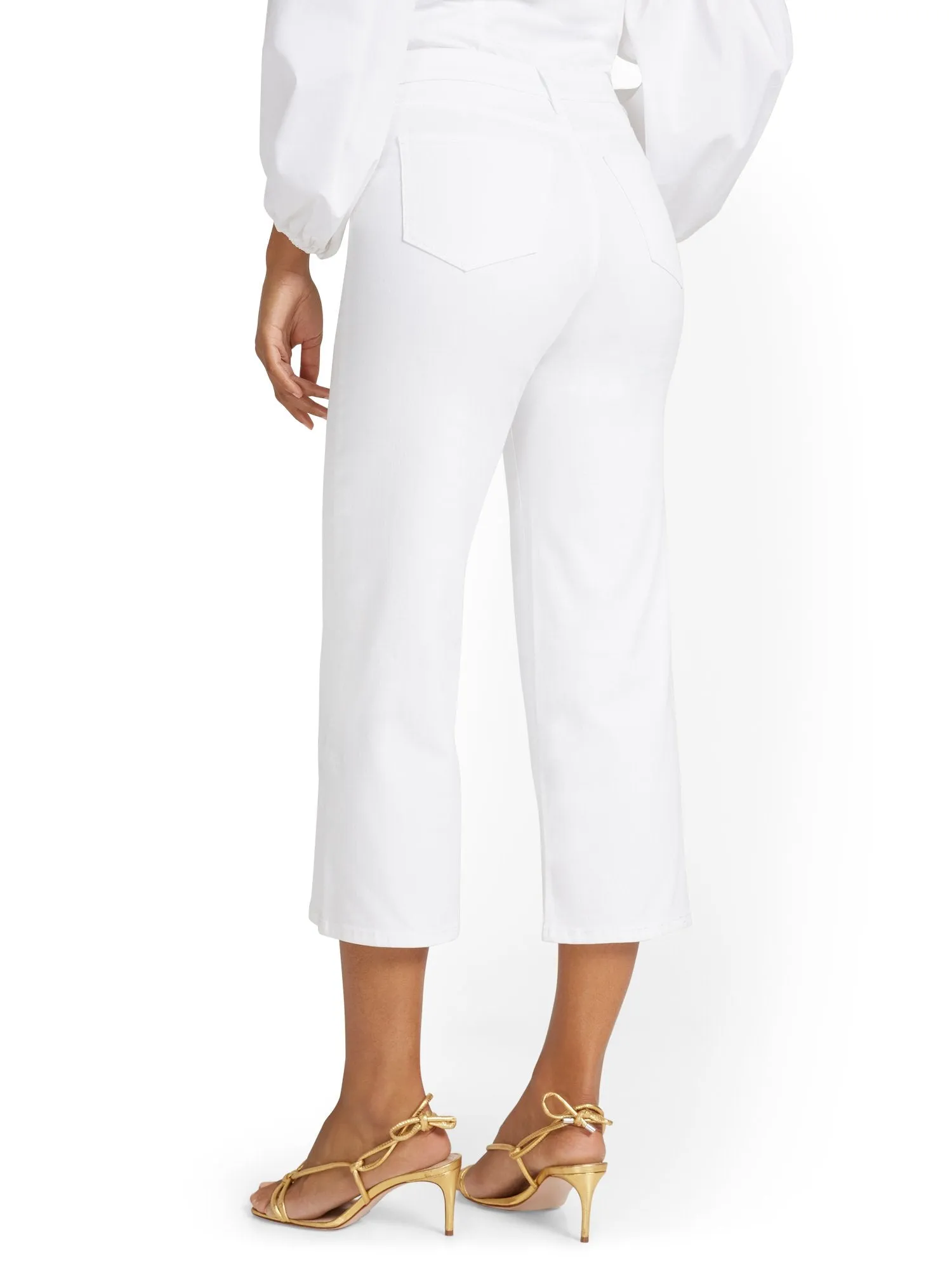 High-Waist Slimming Capri Pant