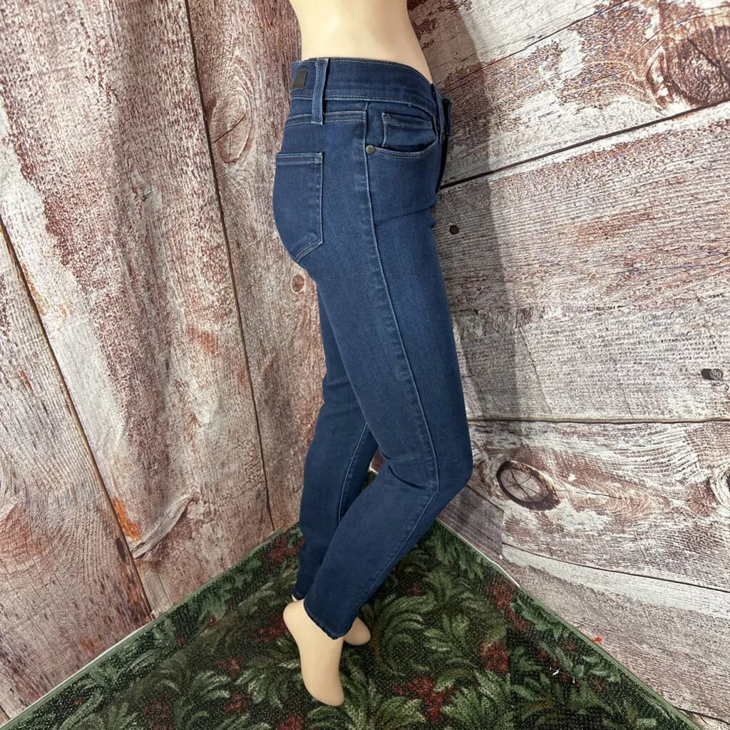 PAIGE DARK BLUE SKINNY JEANS SIZE 26/4 D2C