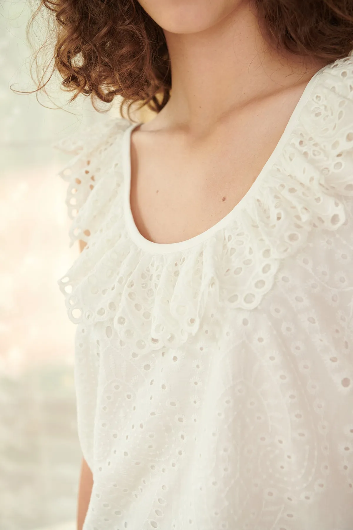 Women's Elegant Eyelet Embroidery Ruffle Top